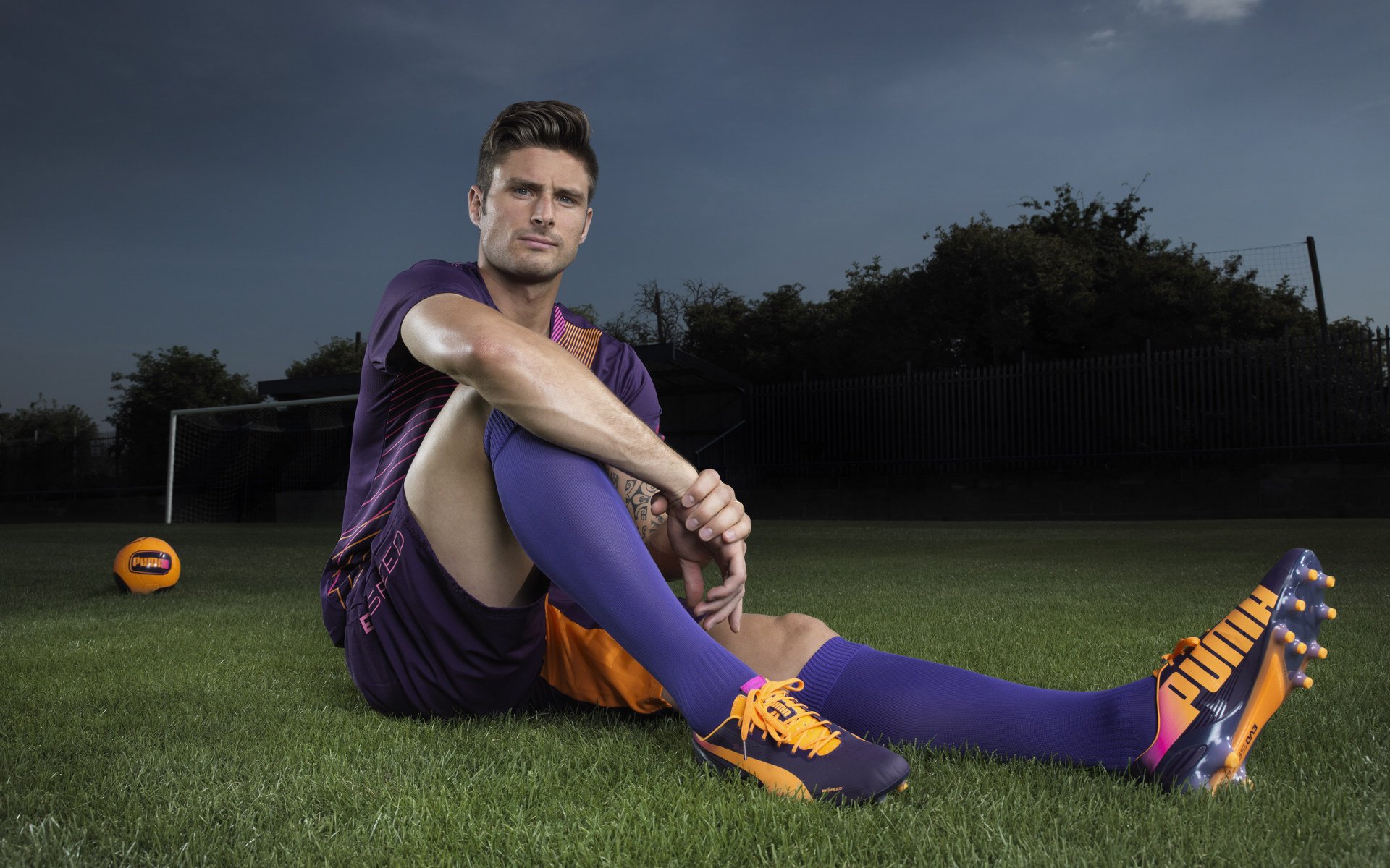 开云中国-中超末轮观赛指南！海港三种方式可夺冠，申花翻盘仅剩一条路，中超申花海港直播